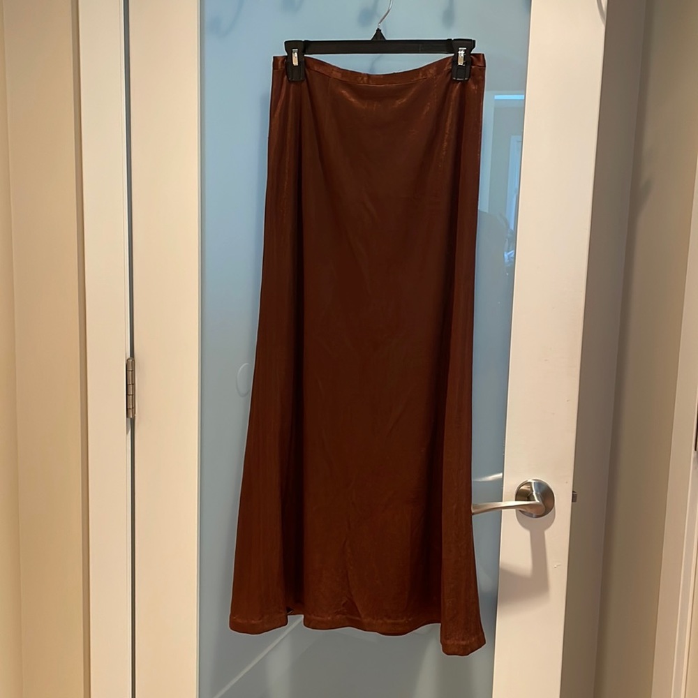 $5 add-on (Donna Hsu Vintage Skirt)